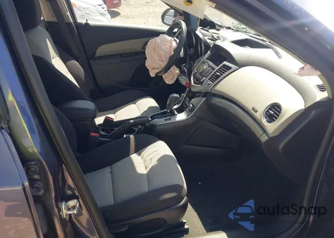 2013 Chevrolet Cruze Ls Auto z USA, uszkodzony, nr VIN 1G1PA5SH8D7312374